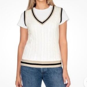 NWT V-Neck Cable Knit Sweater Vest in Cream with Black & Tan Trim
